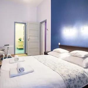 Budapest Rooms Bed And Breakfast Guest house