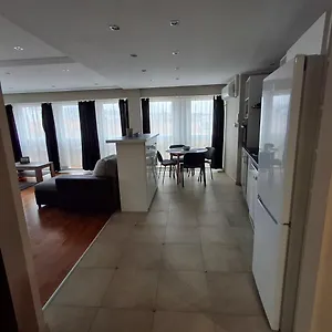 Unicorniselit Apartment Eger